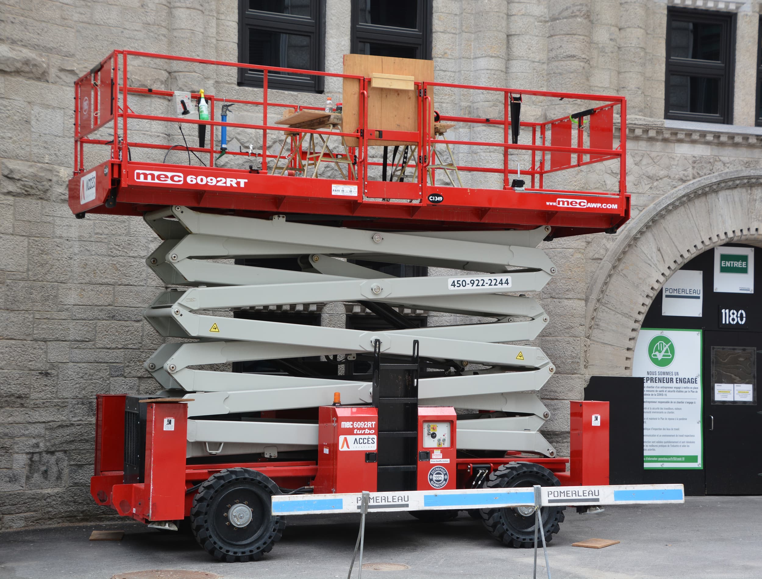 Compliance Training Online Canada Scissor Lift Safety course